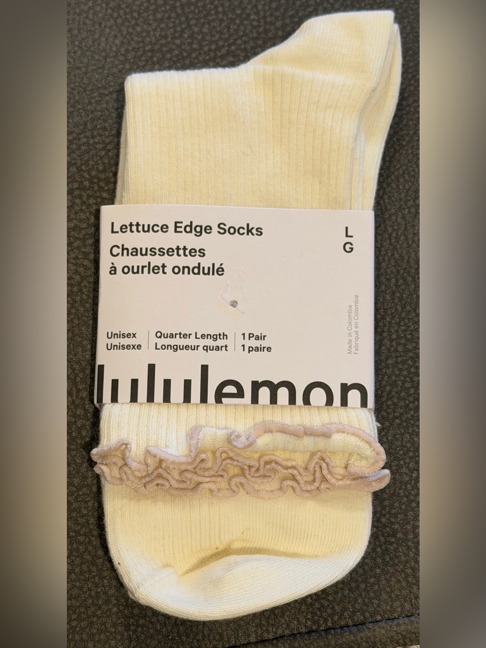 Lululemon Lettuce Edge Quarter Socks | Size Large | NWT | Cream with Blush Trim